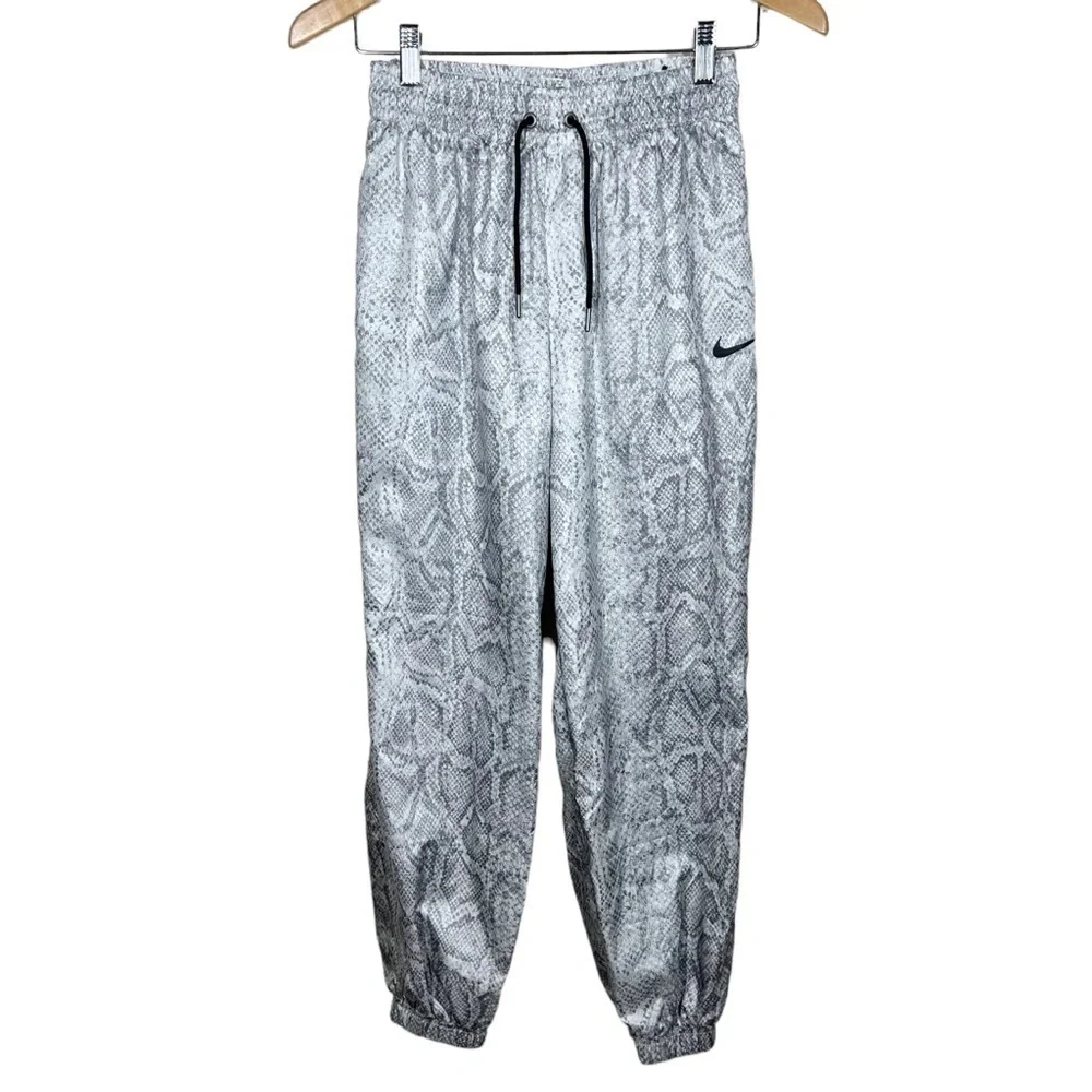 Nike Women’s Woven Python Snake Printed Jogger Pants Size XS